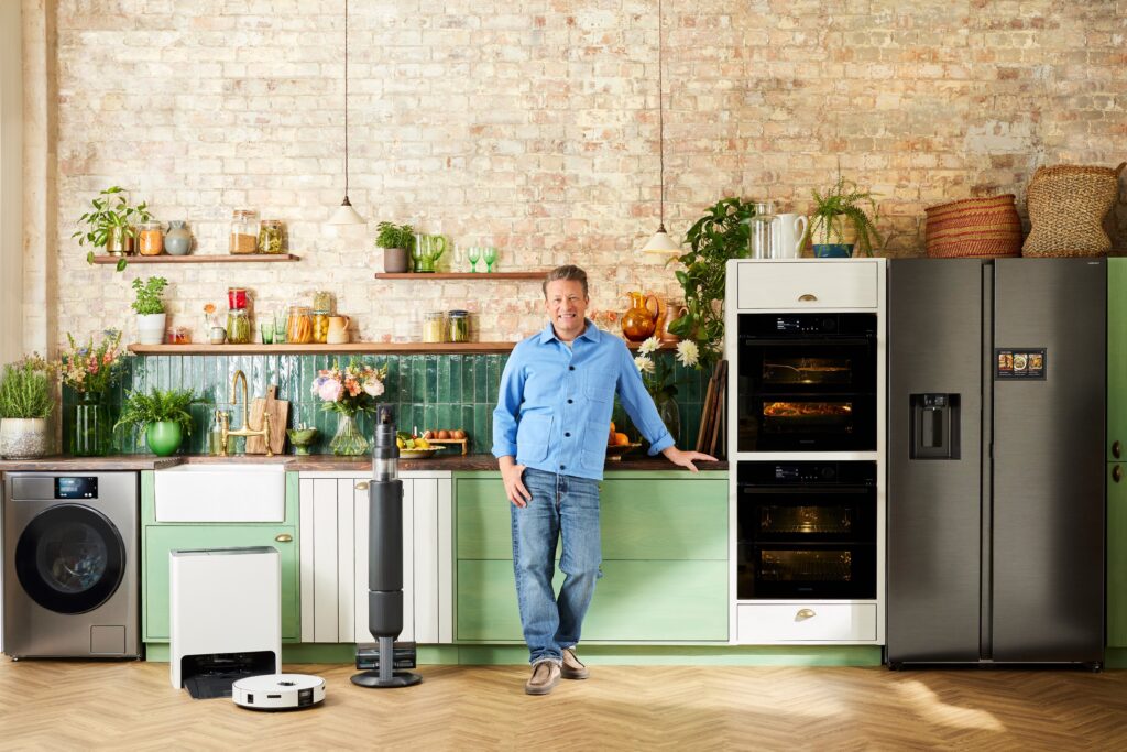 Samsung werkt samen met Jamie Oliver aan nieuwe recepten op Bespoke AI-apparaten