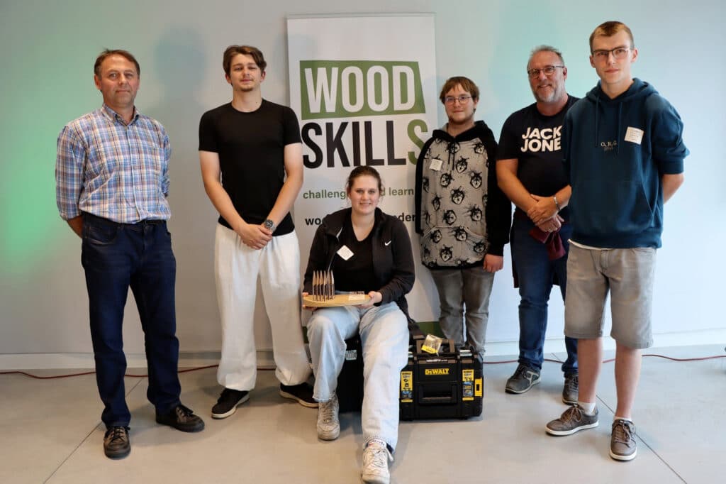 Jong vaktalent schittert op slotevent WOOD SKILLS 4