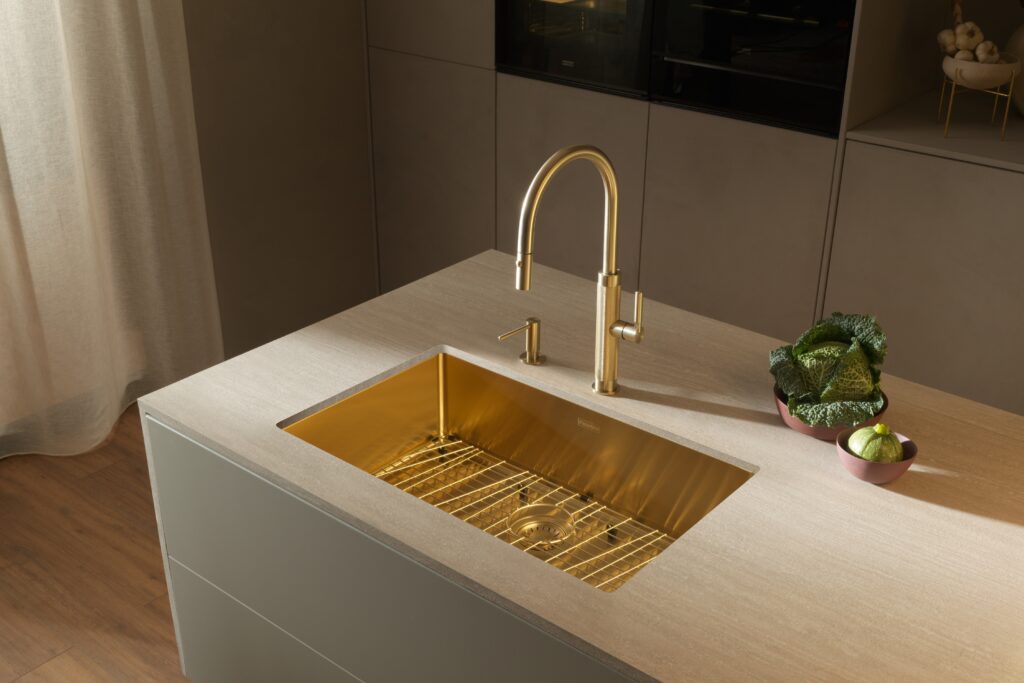 Maak je designkeuken af met de nieuwe Mythos Masterpiece-dampkappen en -inductiekookplaten 6