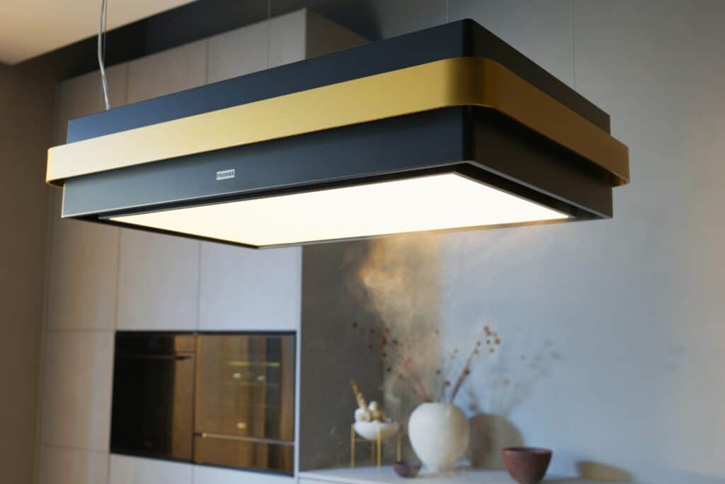 Maak je designkeuken af met de nieuwe Mythos Masterpiece-dampkappen en -inductiekookplaten 7