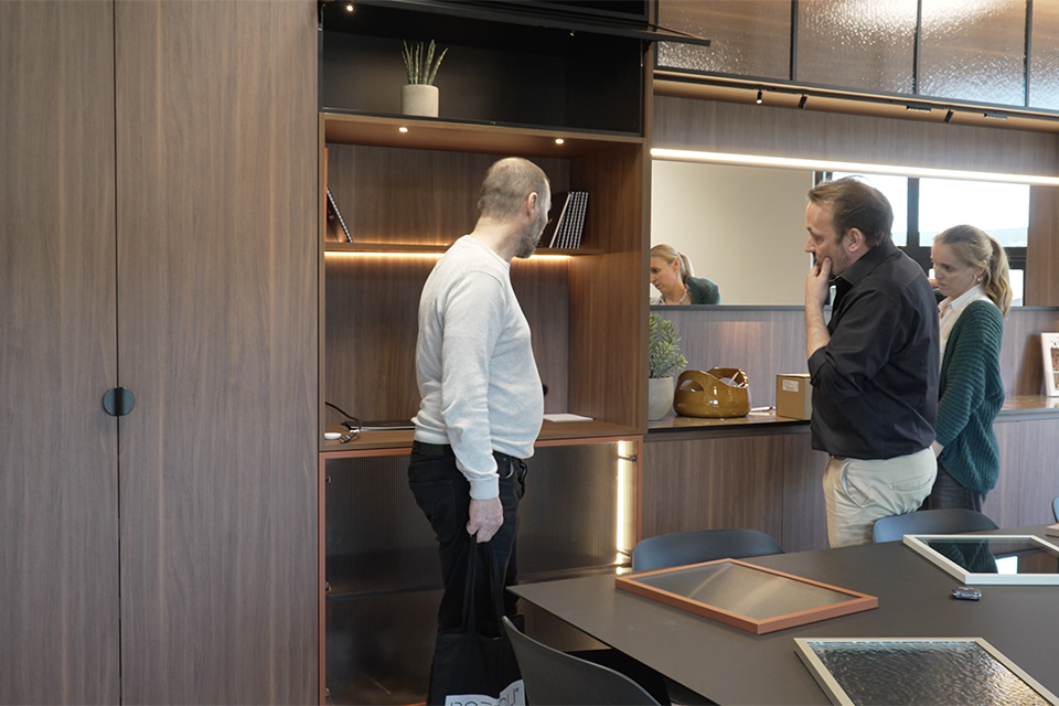 Du Pont opent nieuwe showroom en introduceert negen nieuwe kleuren 2