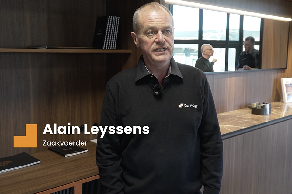 Du Pont opent nieuwe showroom en introduceert negen nieuwe kleuren 1